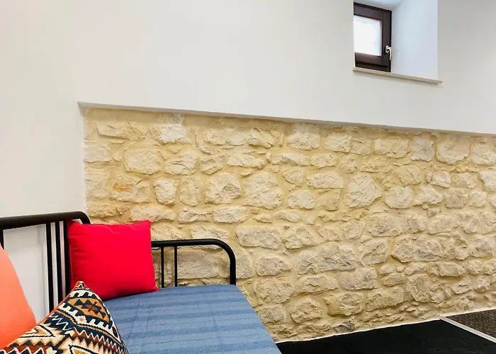 Casa Scribano Πανσιόν Μόντικα